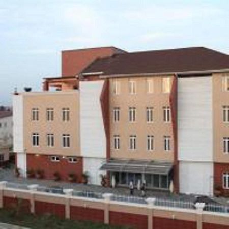 Palazzo Dumont Hotel Ikuata Εξωτερικό φωτογραφία