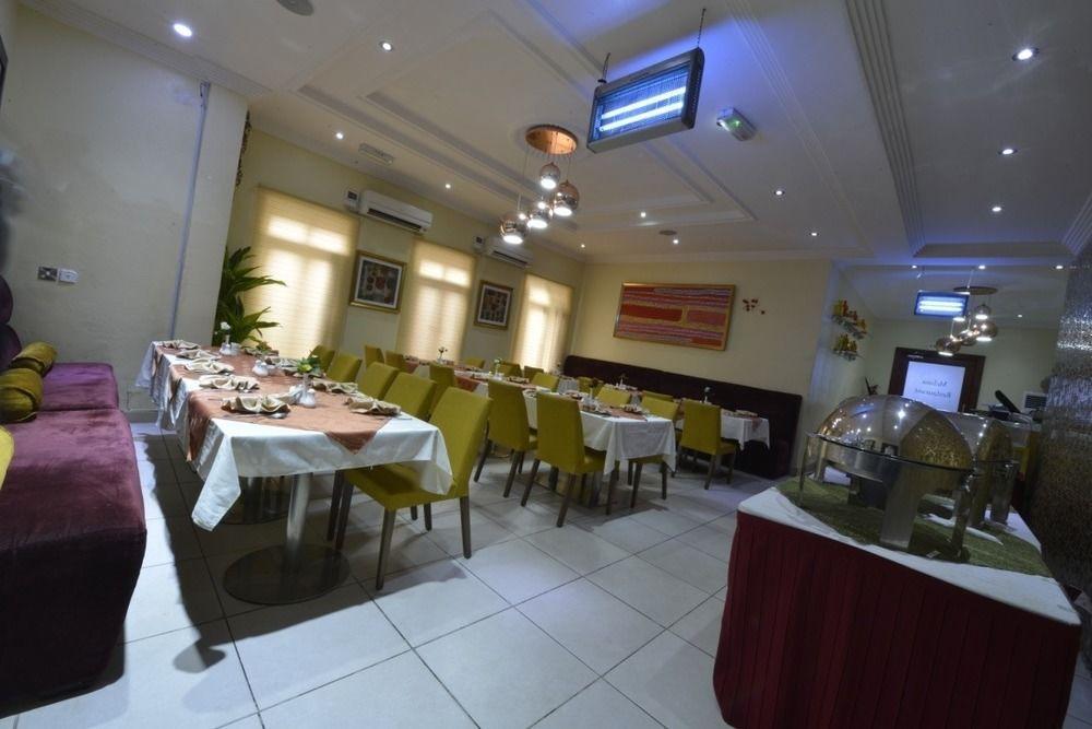 Palazzo Dumont Hotel Ikuata Εξωτερικό φωτογραφία